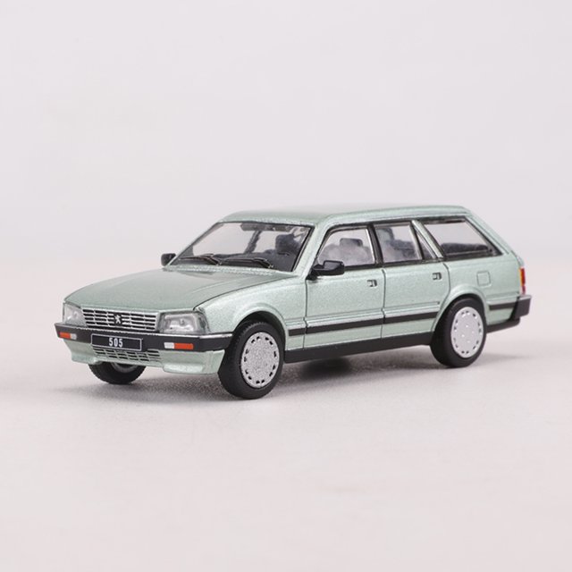 DCT 1:64 505SW Alloy Model Car green