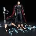 thumbnail image 4 of Figura de acción de los Vengadores de Marvel, auténtico superhéroe Thor, con arma articulada móvil, juguete de PVC, figura de 3 cabezas, modelo de escritorio, regalo, 4 of 5
