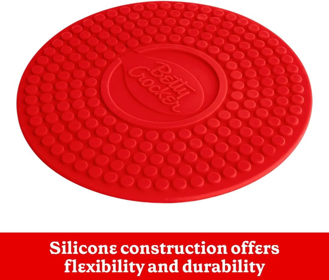 Betty Crocker Chef's Starter Bundle: Oven Mitt, Trivet, Pan, Turner, Rack – Heat Resistant, Ergonomic, Non-Stick.