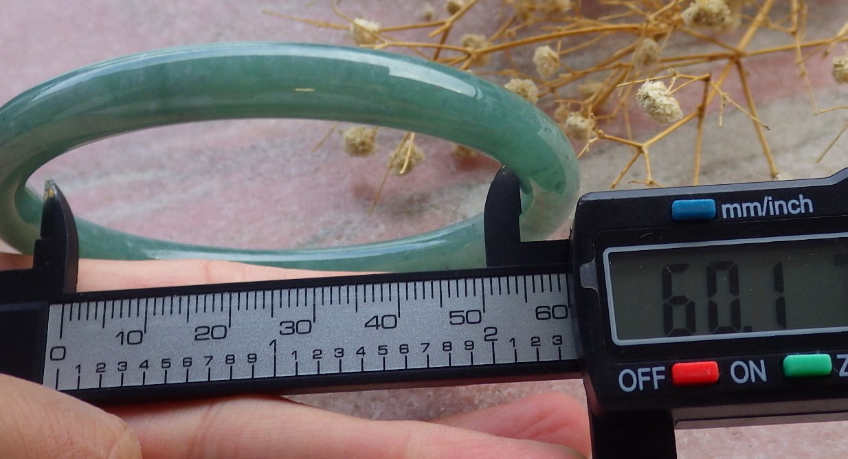 Icy Green Natural A JADE Jadeite Bangle Bracelet 61 mm 685811 TN