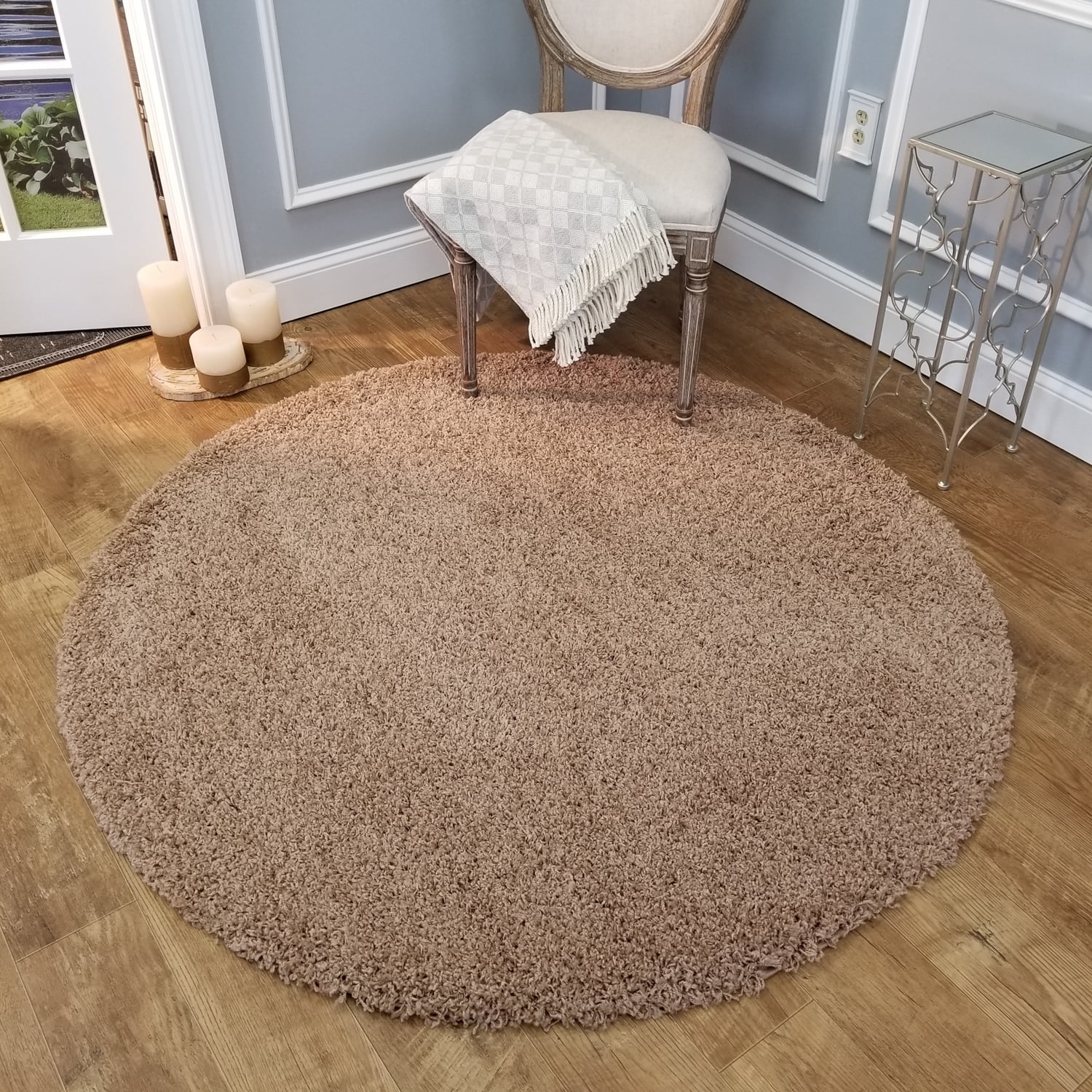 Maxy Home Bella Solid Beige 5 ft. Round Shag Area Rug