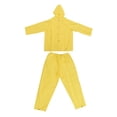 thumbnail image 1 of traje impermeable de 2 piezas mediano, 1 of 5
