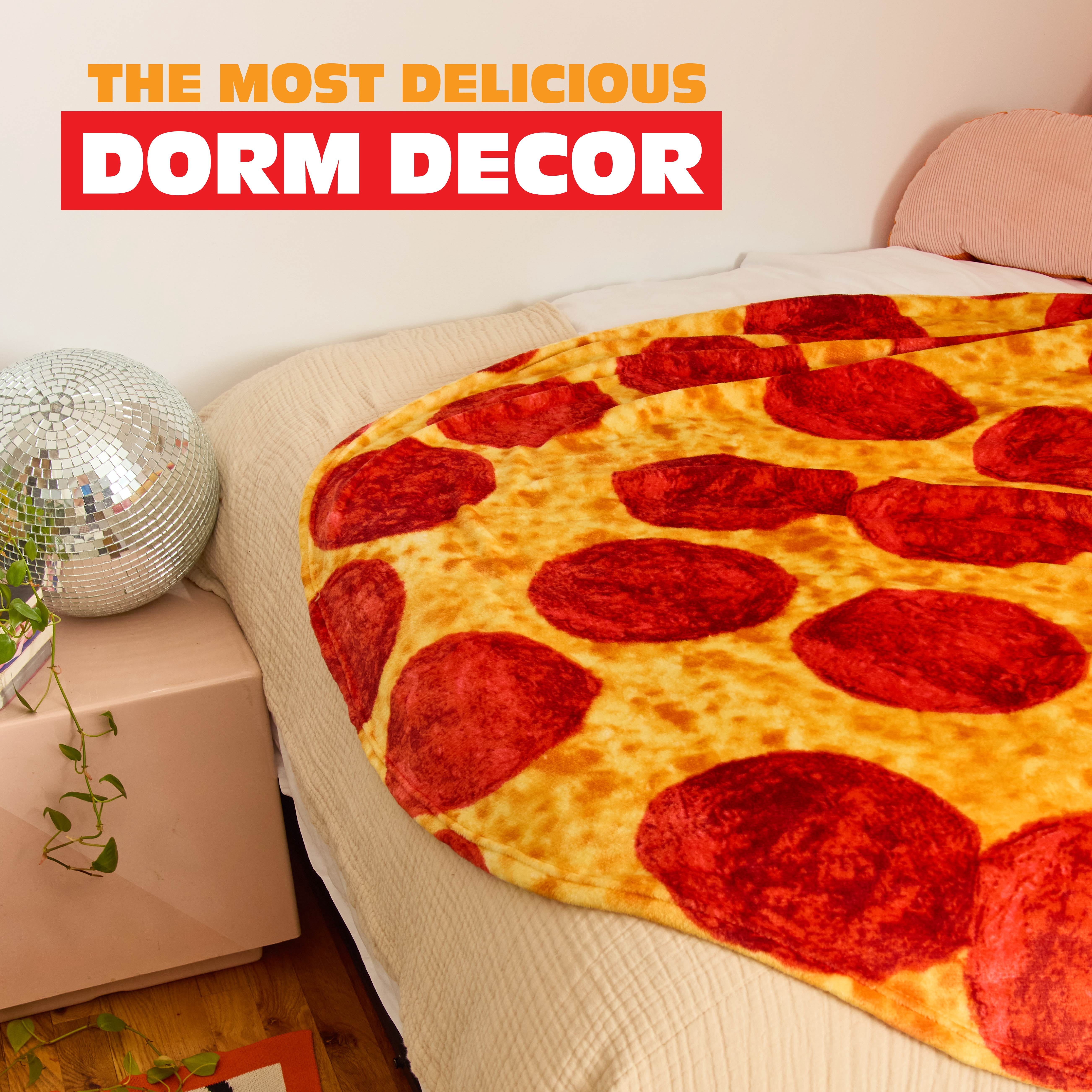 Cozy Concepts Co. Pizza Blanket by Relatable, Large 65” Cozy Fleece Throw Blanket, Tailgating Accessories