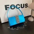 thumbnail image 4 of Bolsos de mano de nailon con pequeñas cadenas cuadradas y cierre de diamantes, bolsos de hombro de moda para mujer 2024, bolsos de fiesta simples y brillantes, nuevos estilos, 4 of 5