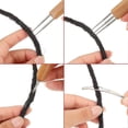 thumbnail image 3 of piezas de herramientas para rastas Incluye 3 piezas de rastas de ganchillo 1 gancho 2 ganchos 3 ganchos Aguja para tejer cabello Crochet 2 piezas de herramientas de bloqueo de cabello para trenza, 3 of 5