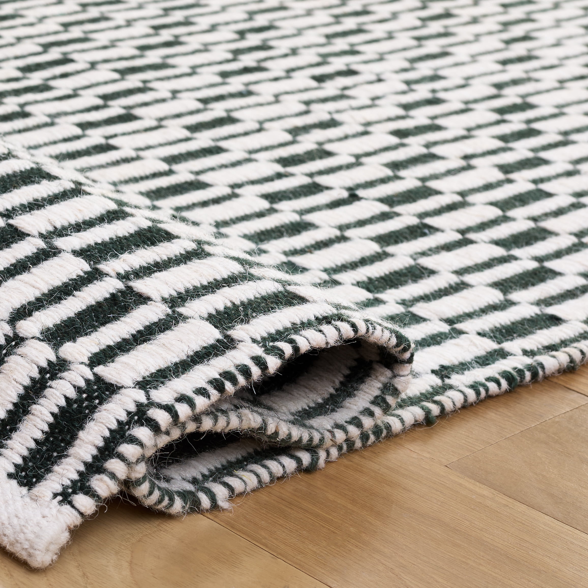 Safavieh Vermont Osmond Solid Color Area Rug, Dark Green/Ivory, 3' x 5'