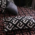 thumbnail image 5 of Juego de Cama Negro con Funda de Almohada Diseño Geométrico, 5 of 5