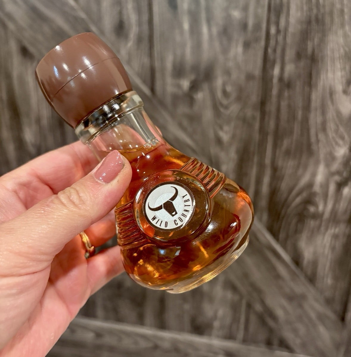 Avon Wild Country After Shave Splash, Woody Aromatic Scent with