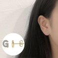 thumbnail image 3 of Pendientes Con Forma De Letra Y Circonita Cúbica Brillante Yashi Joyería Para Mujer, 3 of 4