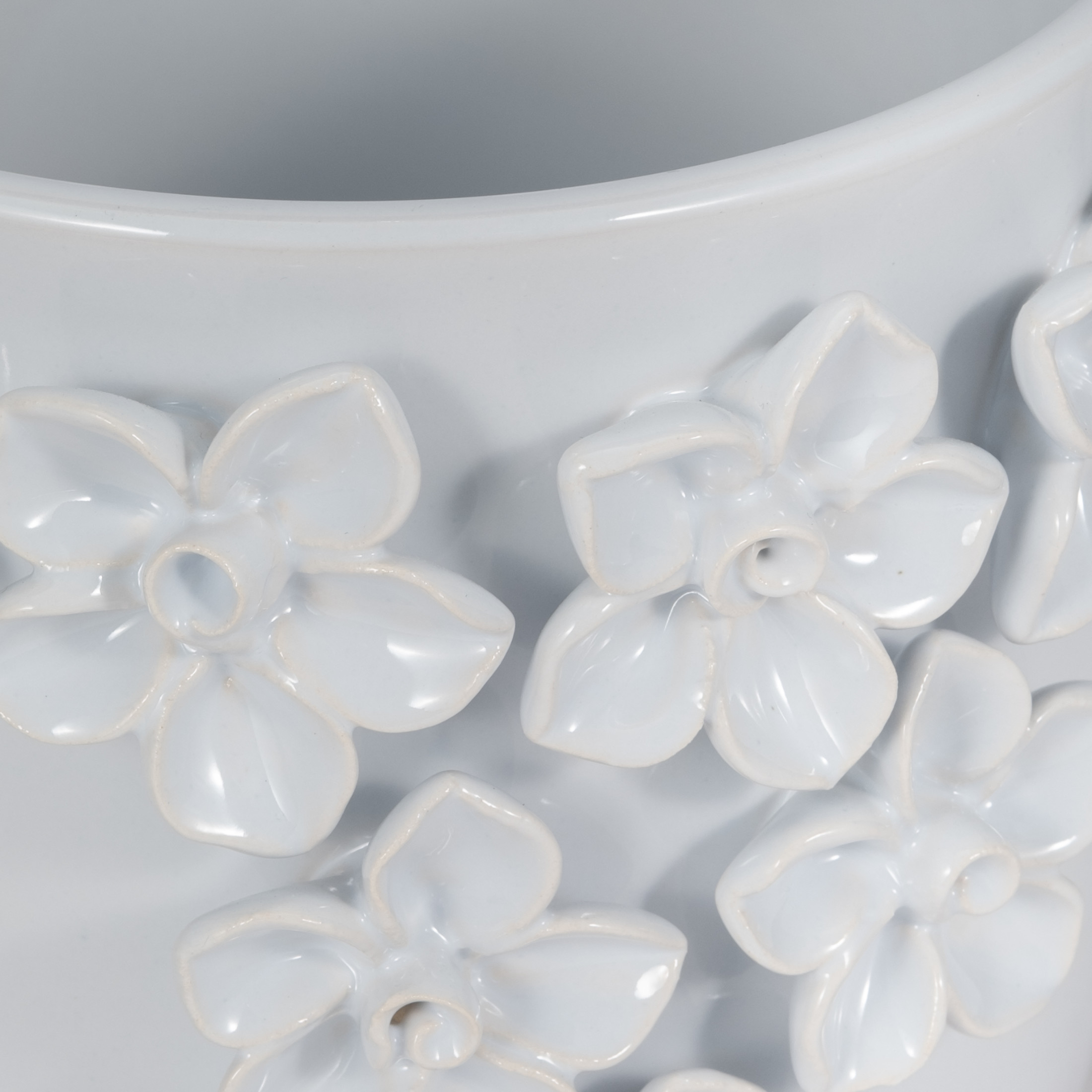 Ceramic Floral Planter for Home Decor - Decorative Flower Pot for Outdoor and Indoor Plant Styling - Ideal Plant Pot for Entryway Table, Patio Display, and Living Room Decor - 7", White