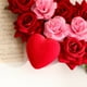 thumbnail image 4 of Corona de corazón para San Valentín | Decoración floral de doble capa con rosas rojas y rosas | Corona artificial de plástico para el hogar, 4 of 6