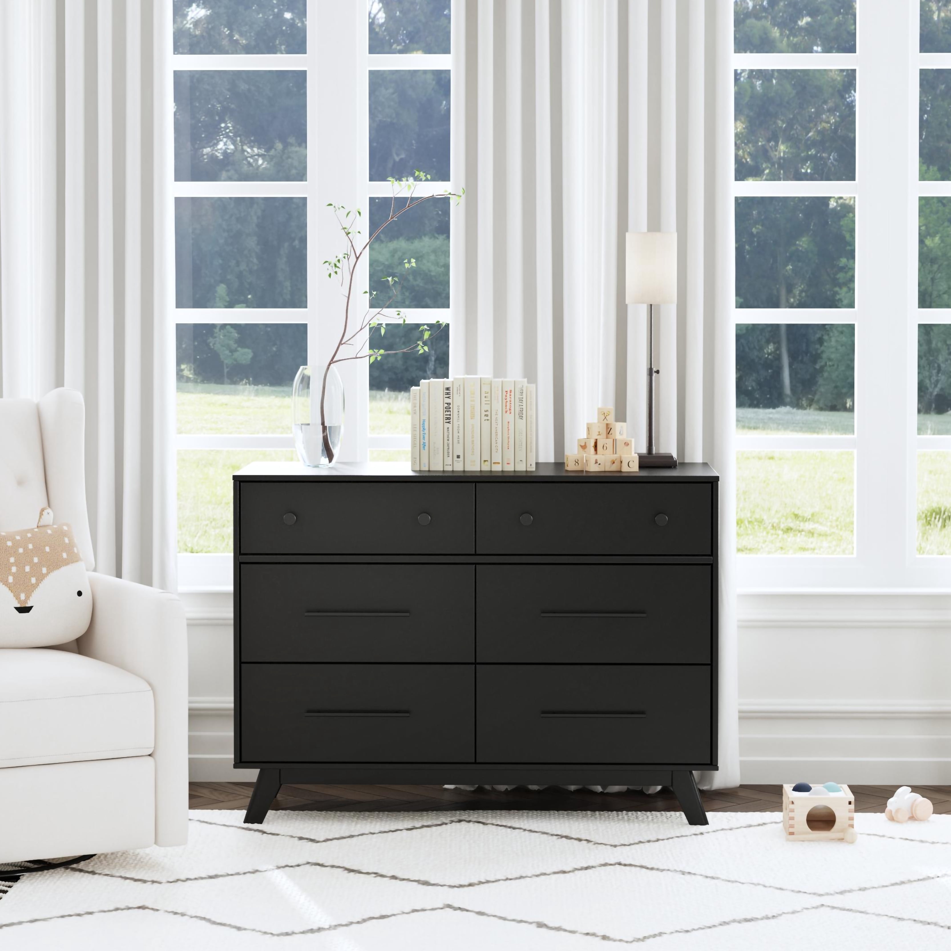 DaVinci Otto 6 Drawer Dresser in Ebony