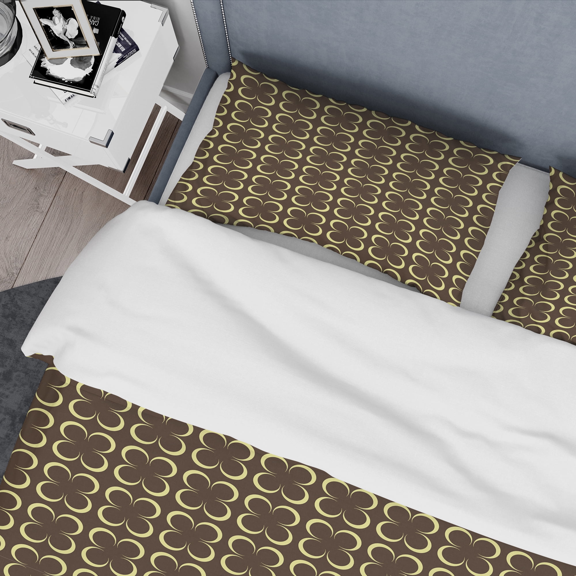Designart 'Floral Retro Pattern II' Mid-Century Modern Duvet Cover Set