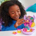 thumbnail image 5 of Juego compacto original de Polly Pocket, Llama Camp Adventure con 2 micromuñecas y 13 accesorios, juguete de viaje con sorpresas, 5 of 5