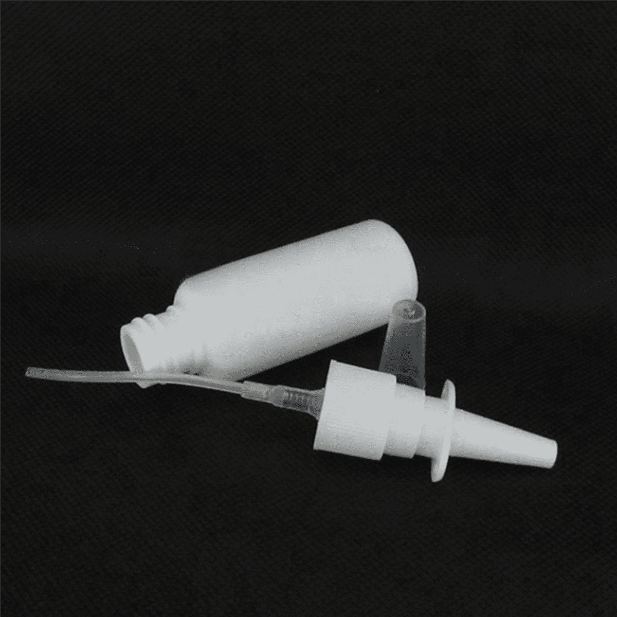 100Pcs 10Ml Bottle Refillable Plastic Mist Nose Nasal Sprayer