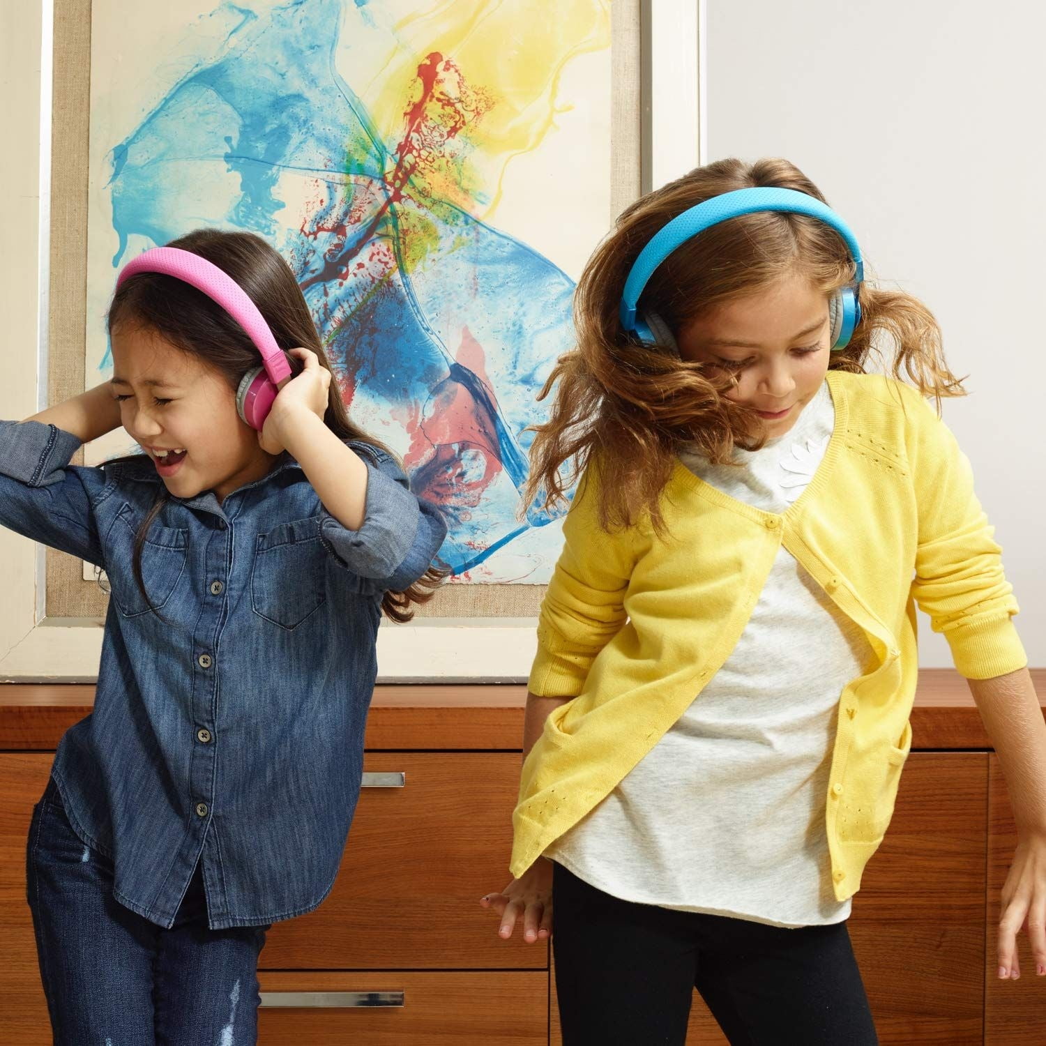 LilGadgets Untangled Pro Wireless Kids Headphones, On-Ear Bluetooth Toddler Headset with Built-In Microphone, Hassle-Free Design, No More Tangled Wires, Perfect for Children in School, Blue