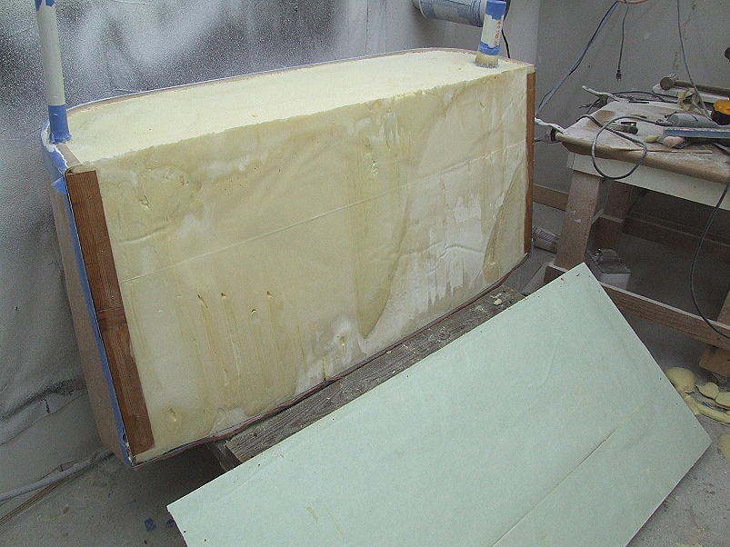 Lifeboat Urethane Pour Expanding Foam 2lb Density 1 Gallon Kit 2-Part Closed Cell Rigid Floatation Foam; soundproofing and Insulation