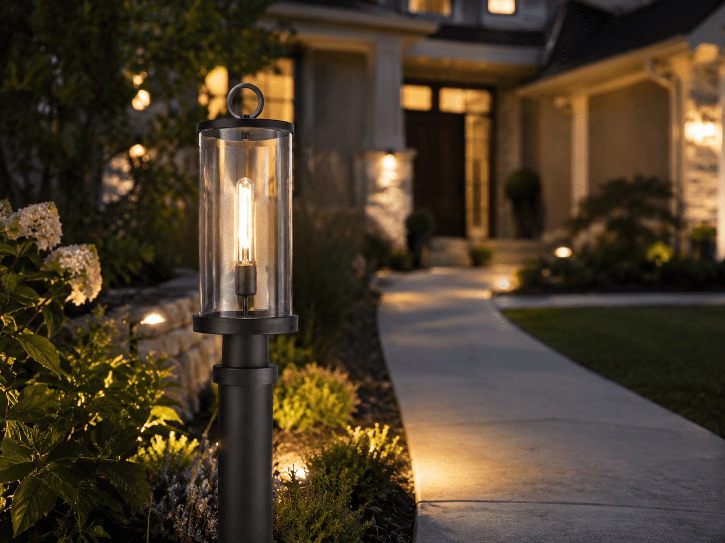 Elk Home Hopkins 20.75-inch High 1-Light Outdoor Post Light in Charcoal Black