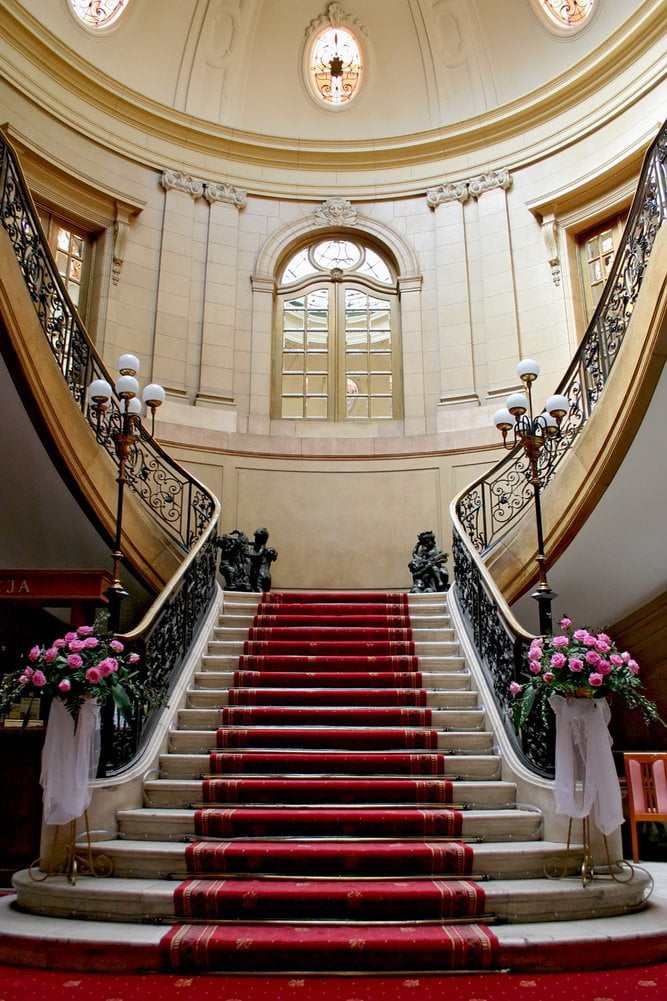 GreenDecor Polyster 5x7ft Luxury Interior Stairs Wedding  Ceremony 