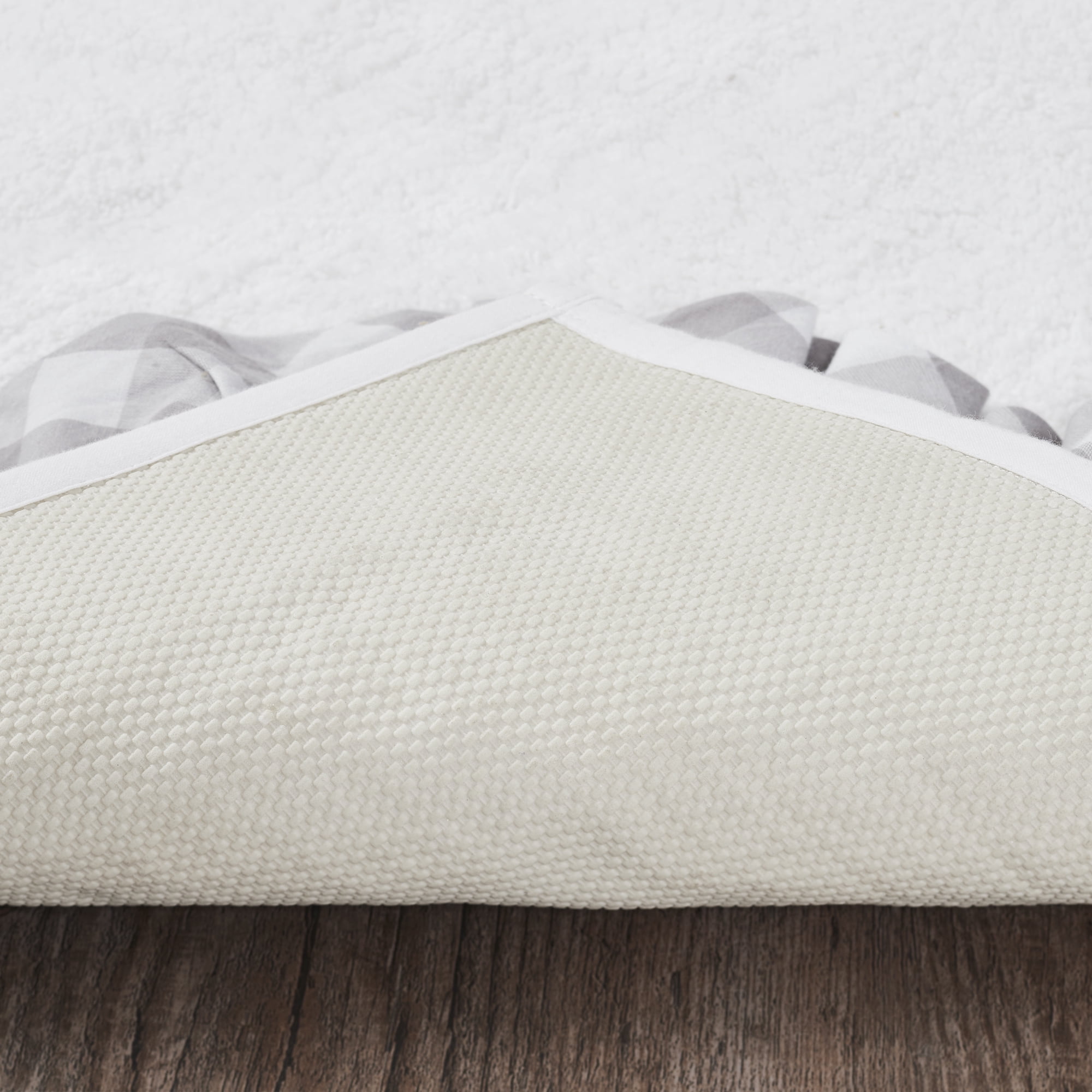 VHC Brands Annie Buffalo Check Bath Mat, Gray, 27x48