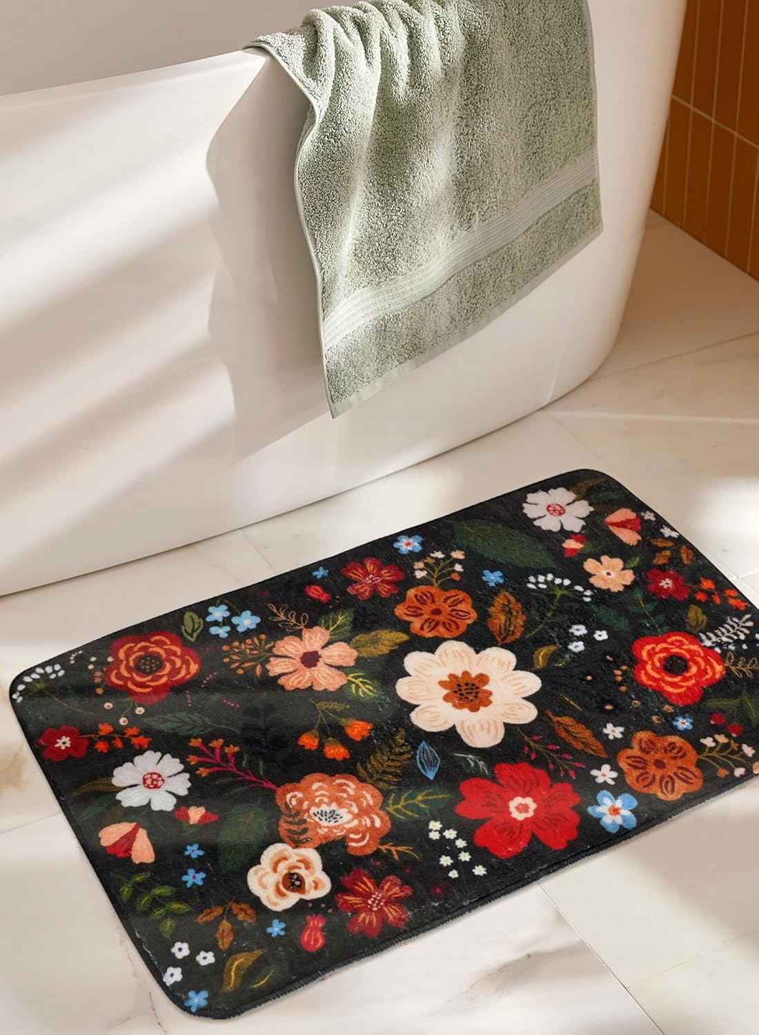 Black Flower Bathroom Rugs Non-Slip, Cute Floral Bath Mat for Bathroom Floor Decor, Soft Fluffy Washable Shower Rug for Bathtub Kitchen Sink