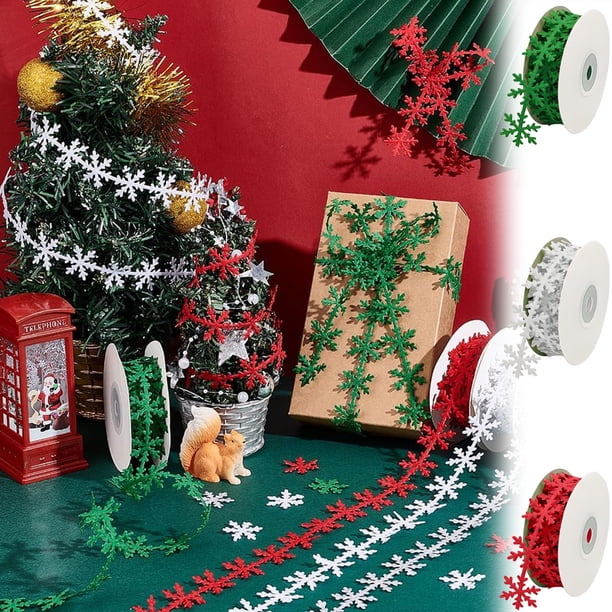 Cinta Navideña con Copos de Nieve En Relieve - 500 Cm para Envolver Regalos Navideños, Tela No Tejida Roja, Verde y Blanca para Decorar Árboles, Chimeneas y Botellas de Vino.