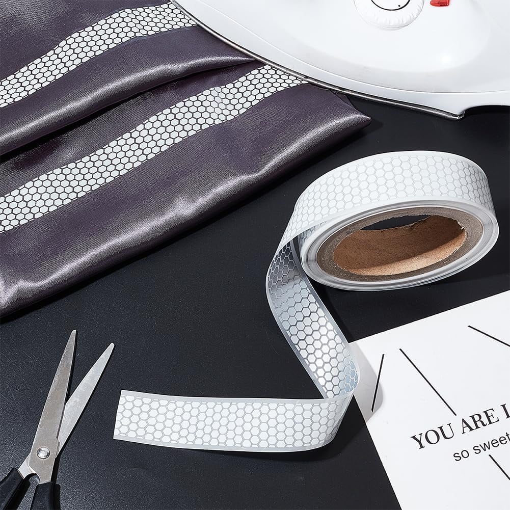 10M PES Reflective Iron On/Sew On Patches with Hot Melt Adhesive on the Back Flat Silver 50x0.2mm