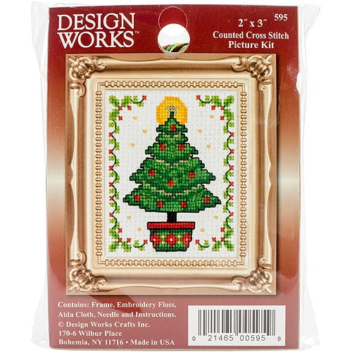 package of 2 kitchen towels tea towels vintage Christmas stamped cross stitch Tobin Christmas Tree