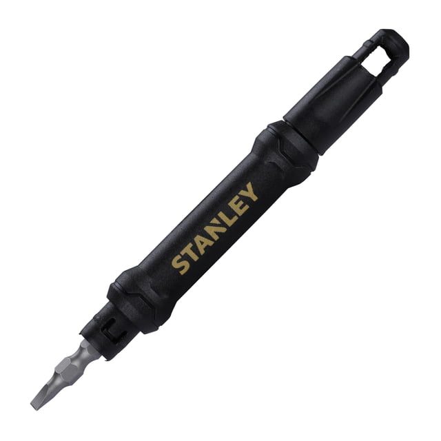 destornillador stanley 66-344, bolígrafo de 4 vías para montaje de juguetes negro con logo STANLEY; vista 3/4 que muestra cuerpo tubular compacto y empuñadura bimaterial suave, punta magnética doble intercambiable para tornillos pequeños, diseño de bolsillo ideal para ensamblar juguetes, compartimentos de baterías y electrónicos pequeños; también apto como destornillador de precisión portátil.