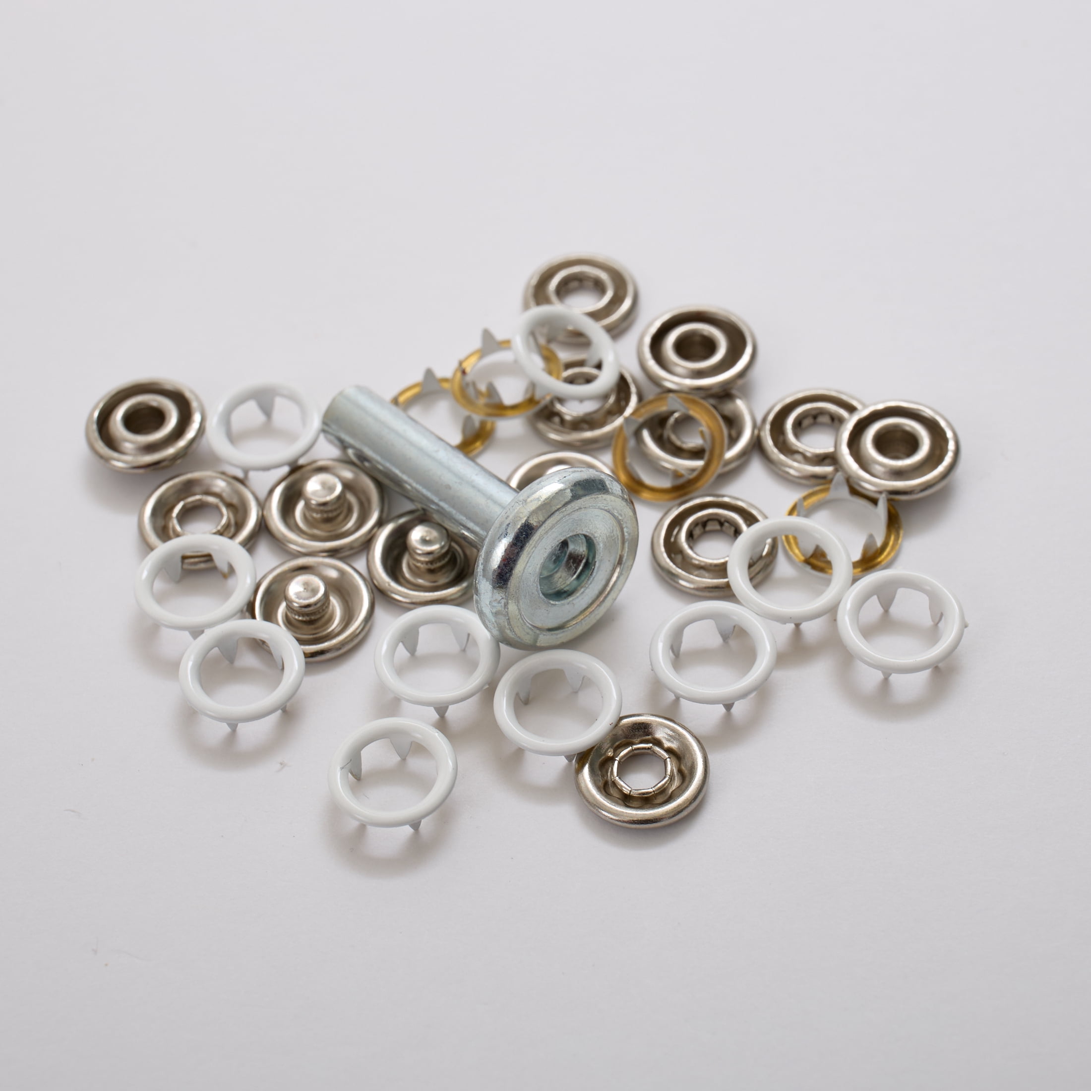 (2 pack) Hello Hobby Wht Snap Fastnrs