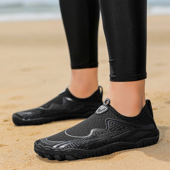lnmuld Men Women Barefoot Shoes, Breathable Mesh -On Shoes for Water Yoga Fitness Color:Black,Size:7.5