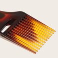 thumbnail image 4 of Peine para Estilo Masculino de Alta Calidad - Herramienta de Peinado Diario para Cabello Graso y Rizado - Diseño Ergonómico con Agujero para Colgar - Dientes Extra Anchos para Desenredar y Dar, 4 of 7
