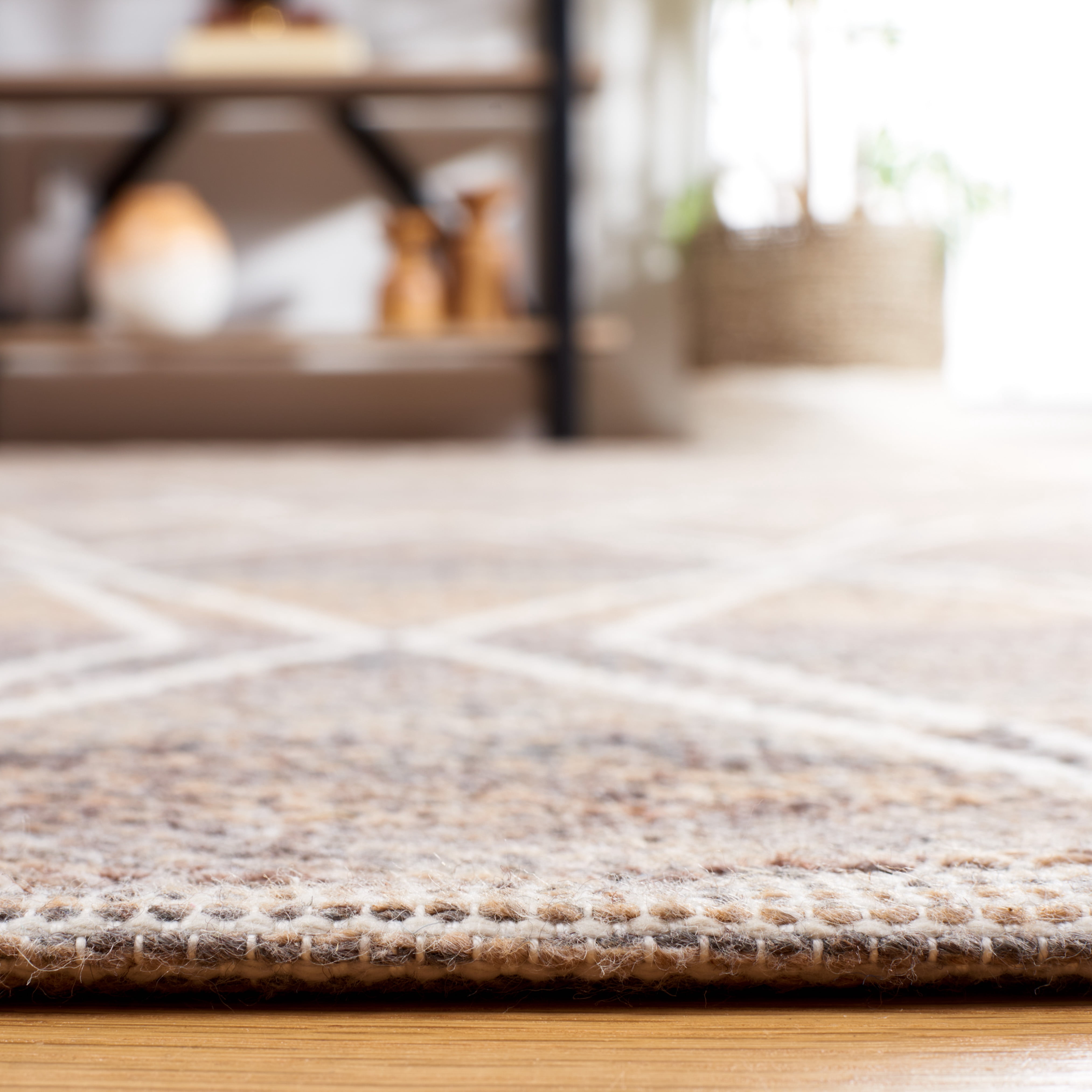 SAFAVIEH Kilim Vincent Diamond Polyester Area Rug, Brown/Grey, 5' x 8'