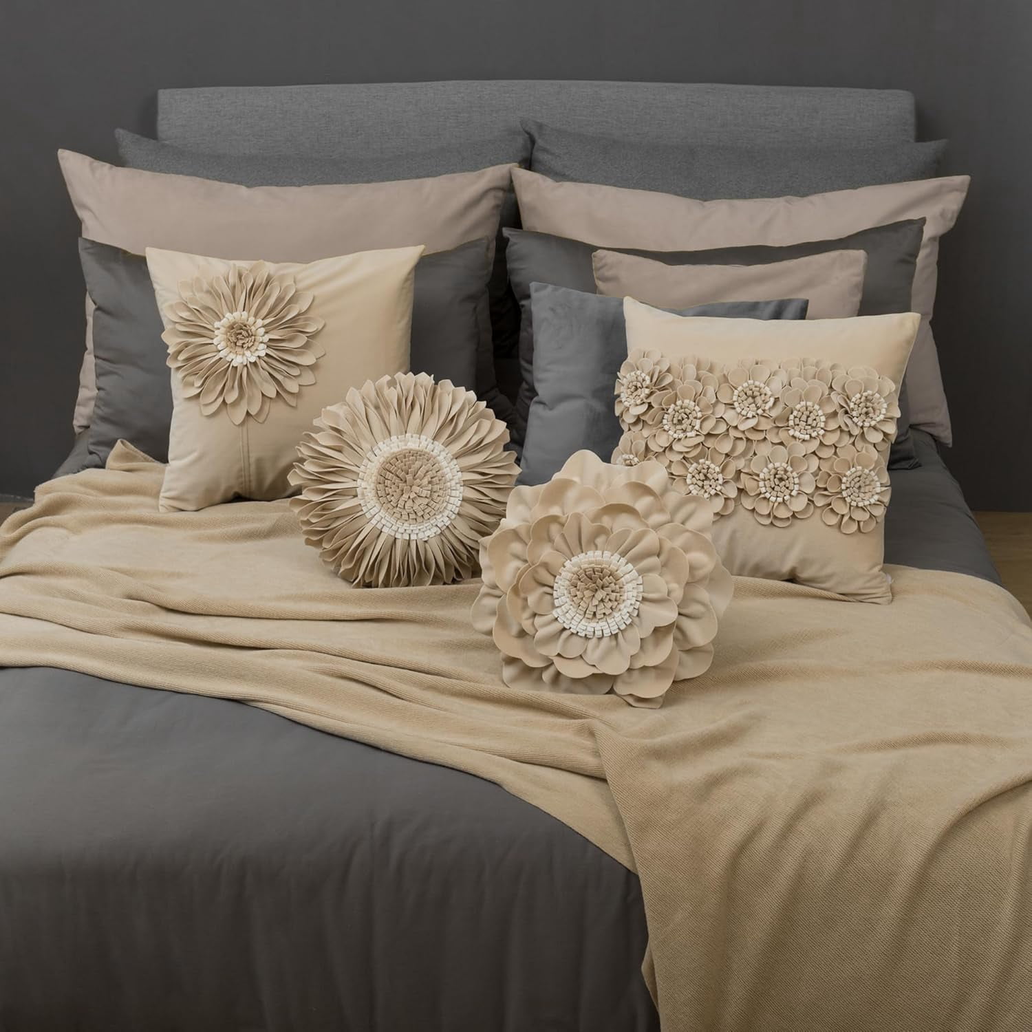 JWH Beige 3D Floral Velvet Decoative Throw Pillow Ultra Soft Velvet Decorative Pillow for Bed Couch Living Room 14inch Round Floral Accent Cushion