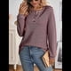 thumbnail image 4 of Camiseta Informal de Punto de Larga con Cuello Redondo y Botones A Rayas para Mujer Vino Tinto L, 4 of 9