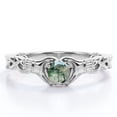 thumbnail image 1 of JeenMata Anillo de Compromiso Trenzado con Solitario Claddagh Ágata Verde Musgo Druzy Transparente de Talla Brillante Redonda de 1 Quilate; Baño de Oro Blanco de 18 K sobre Plata, 1 of 6