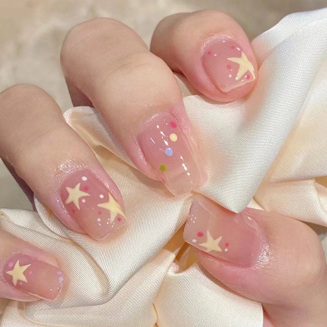 Parche de uñas de estilo armadura para verano, diseño de Little Red Book, celebridad de Internet con diseño de uñas, parche de uñas desechable blanco