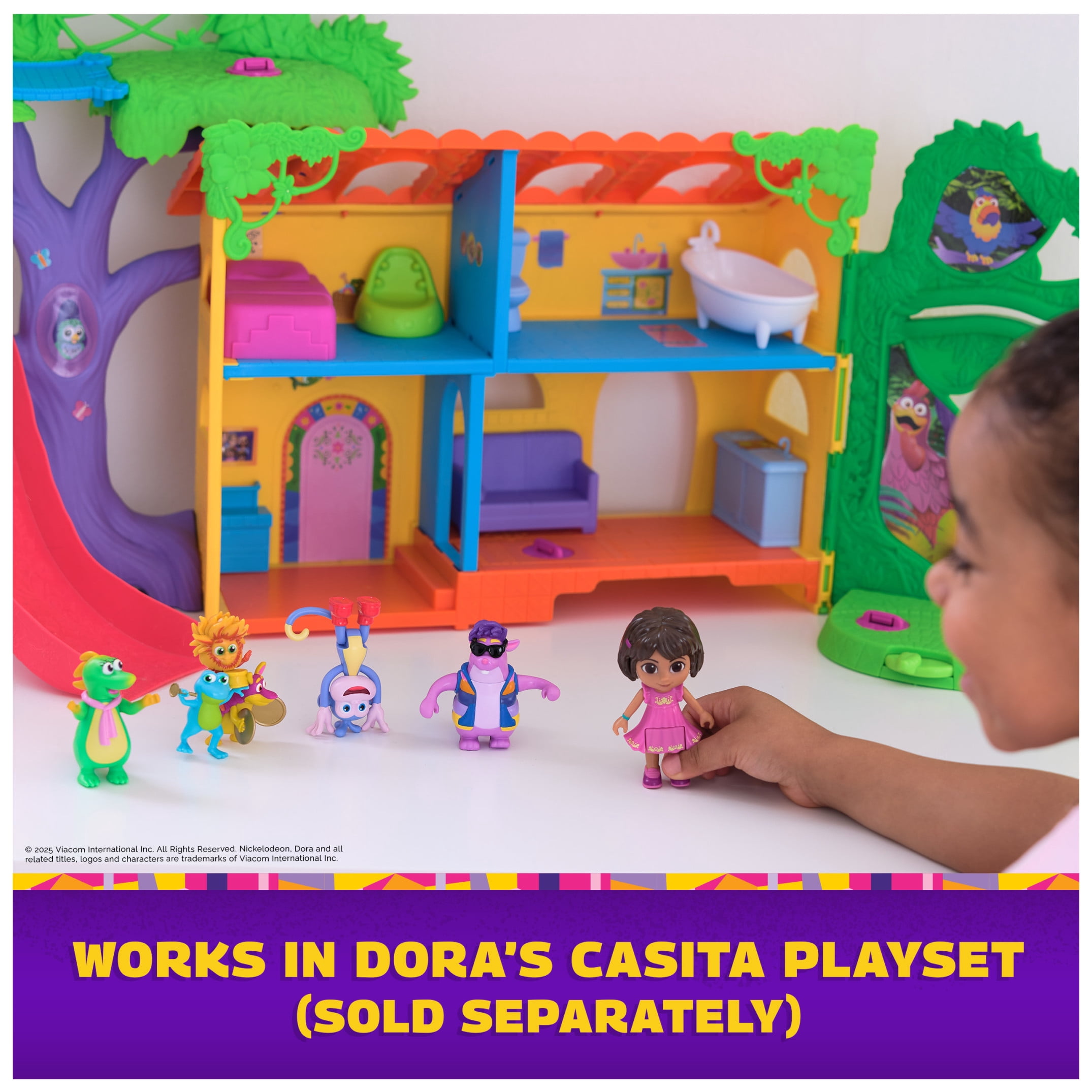 Dora the Explorer, Fantastic Friends Collectible Doll and Figure 4-pack, for Kids 3 and up