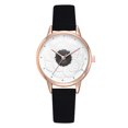 thumbnail image 1 of Reloj de pulsera de cuarzo con esfera de aleación simple para mujer de moda de ocio (negro), 1 of 4