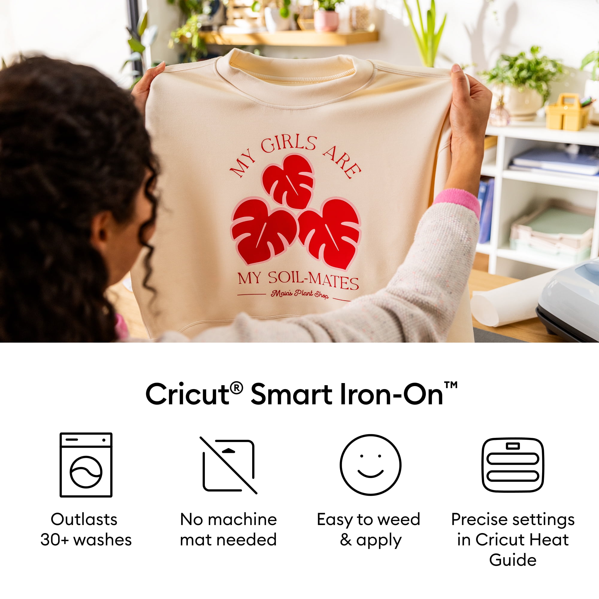 Cricut® Smart Iron-On™ Matless Heat Transfer Vinyl (13 in x 36 in), Lavender