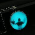 thumbnail image 3 of Halloween Effrayant Spectre Noctilucence Lumineux Pendentif Collier Argent, 3 of 4
