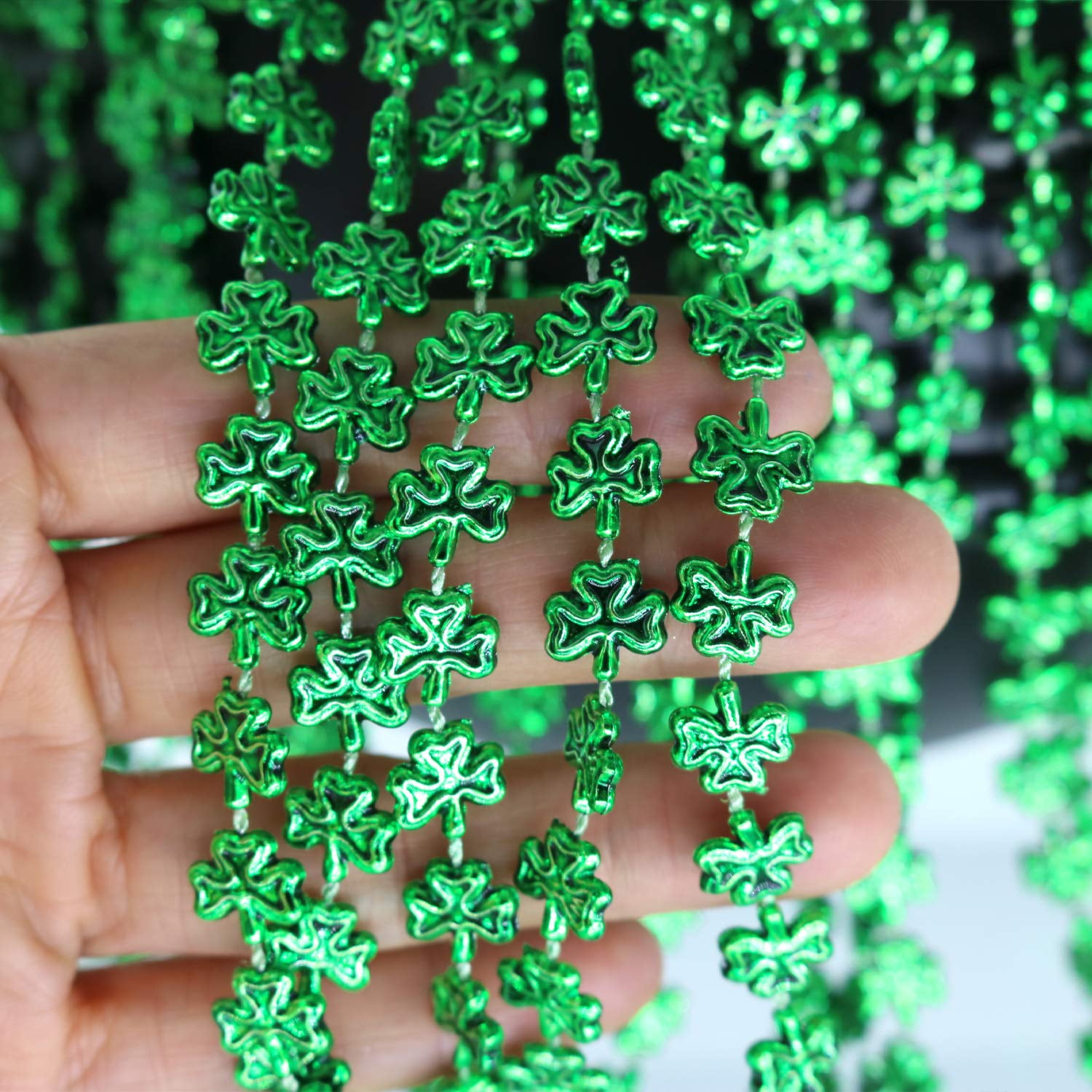 12 Pieces St Patrick's Day Necklaces Party Favors Shamrock St Patricks Day  Accessories Green Bead Necklace Green Necklace Accessories Irish Clover Bead  Necklace Shamrock Beads Jewelry Set for Party 