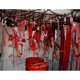 thumbnail image 5 of Guirnalda sangrienta de Halloween Banner Props Decoración de Halloween Zombis de Halloween Decoración de fiesta de vampiros Casa fantasma Bar Oficina Hogar Interior Exterior Patio Decoración Armas, 5 of 7