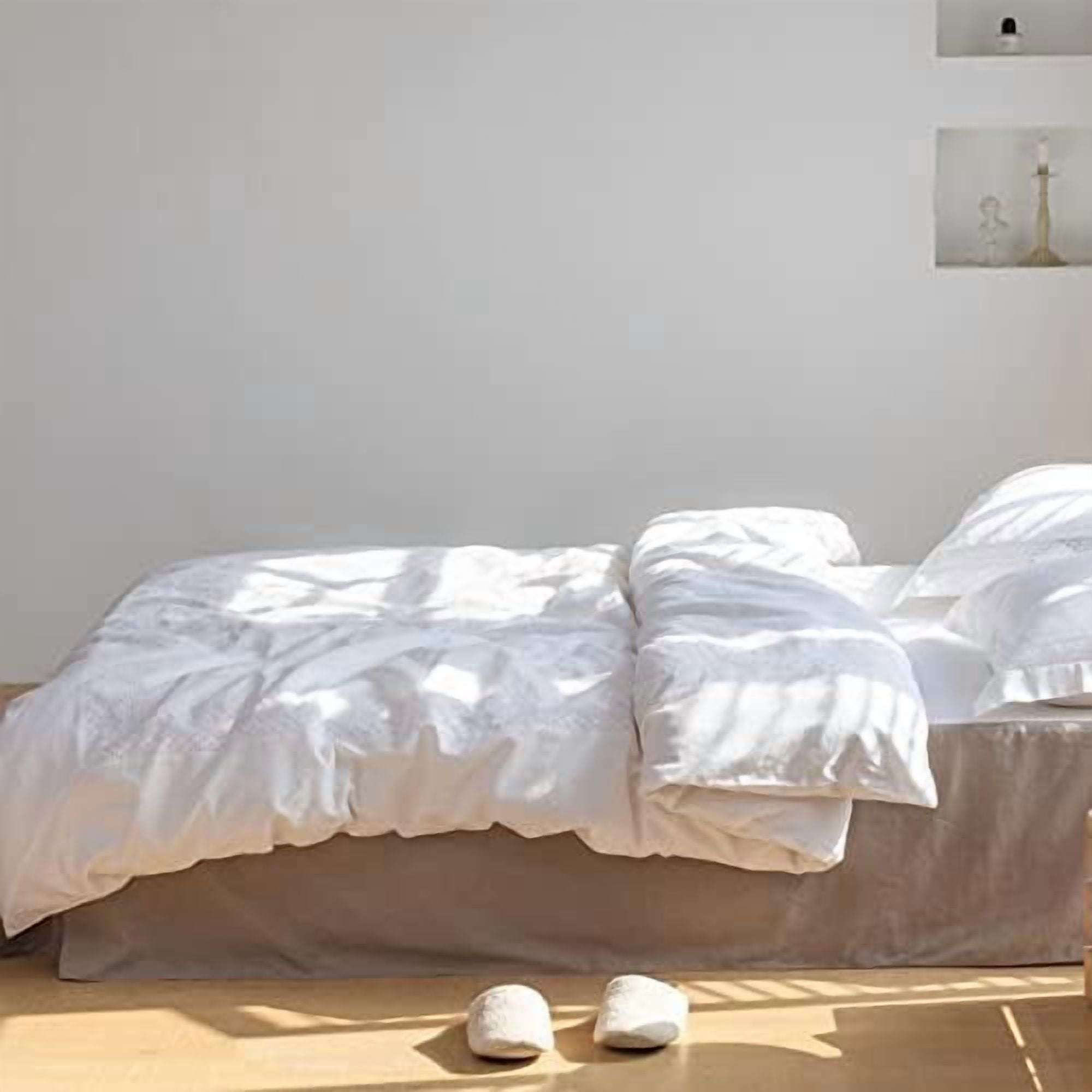 French Linen Bed Skirt with Pleated Corner 14-Inch Tailored Drop Natural Flax Cotton Blend Basic Dust Ruffle Soft Cozy Farmhouse Bedding (14" King, Basic Grey)