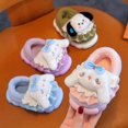 thumbnail image 3 of Sanrios-Zapatillas de algodón con dibujos animados para niños, zapatos Kawaii con tacón, para padres e hijos, para mantener el calor, invierno, 3 of 4