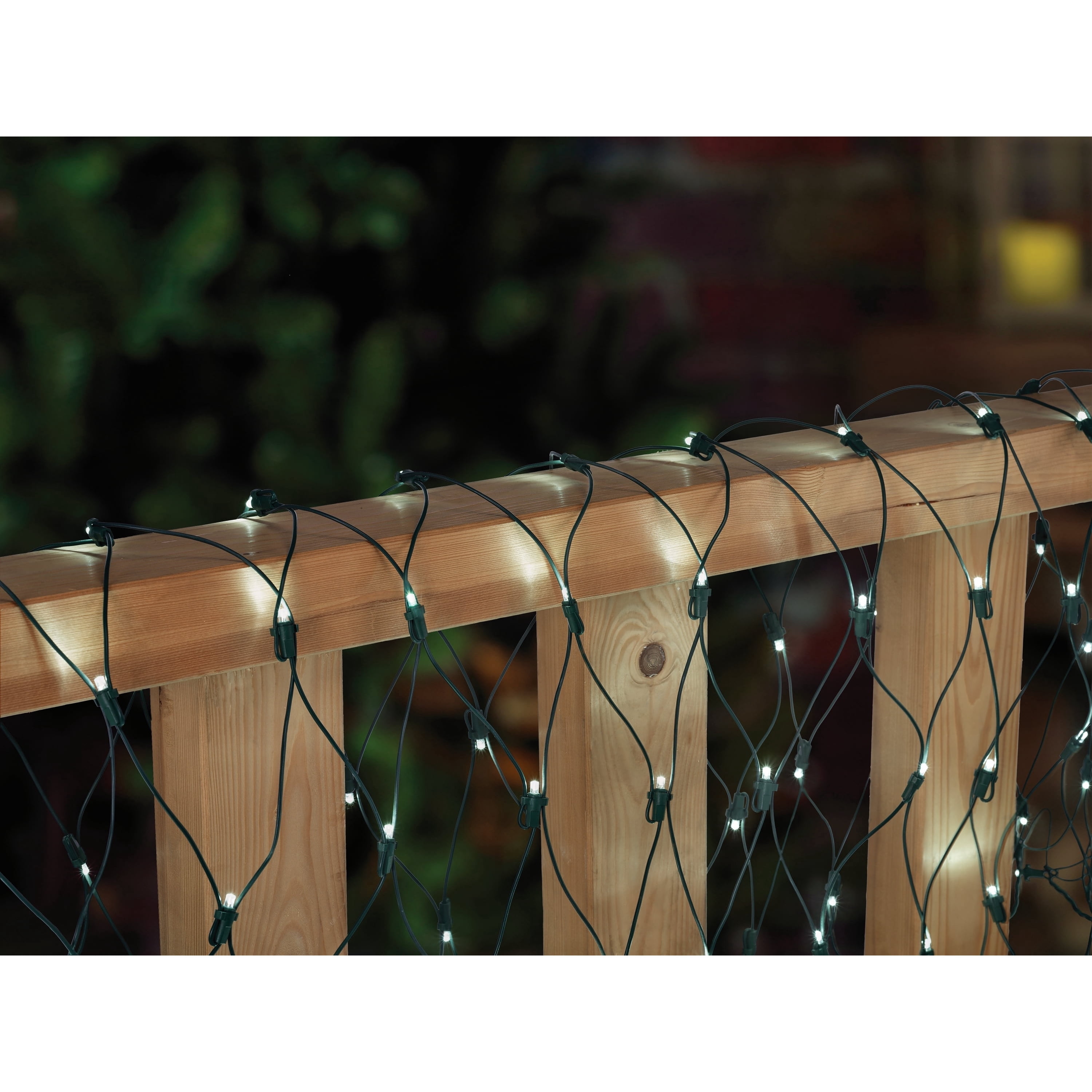 Indoor/Outdoor 150-Count LED Christmas Net Lights, Cool White, Green Wire, 6' x 4', by Holiday Time