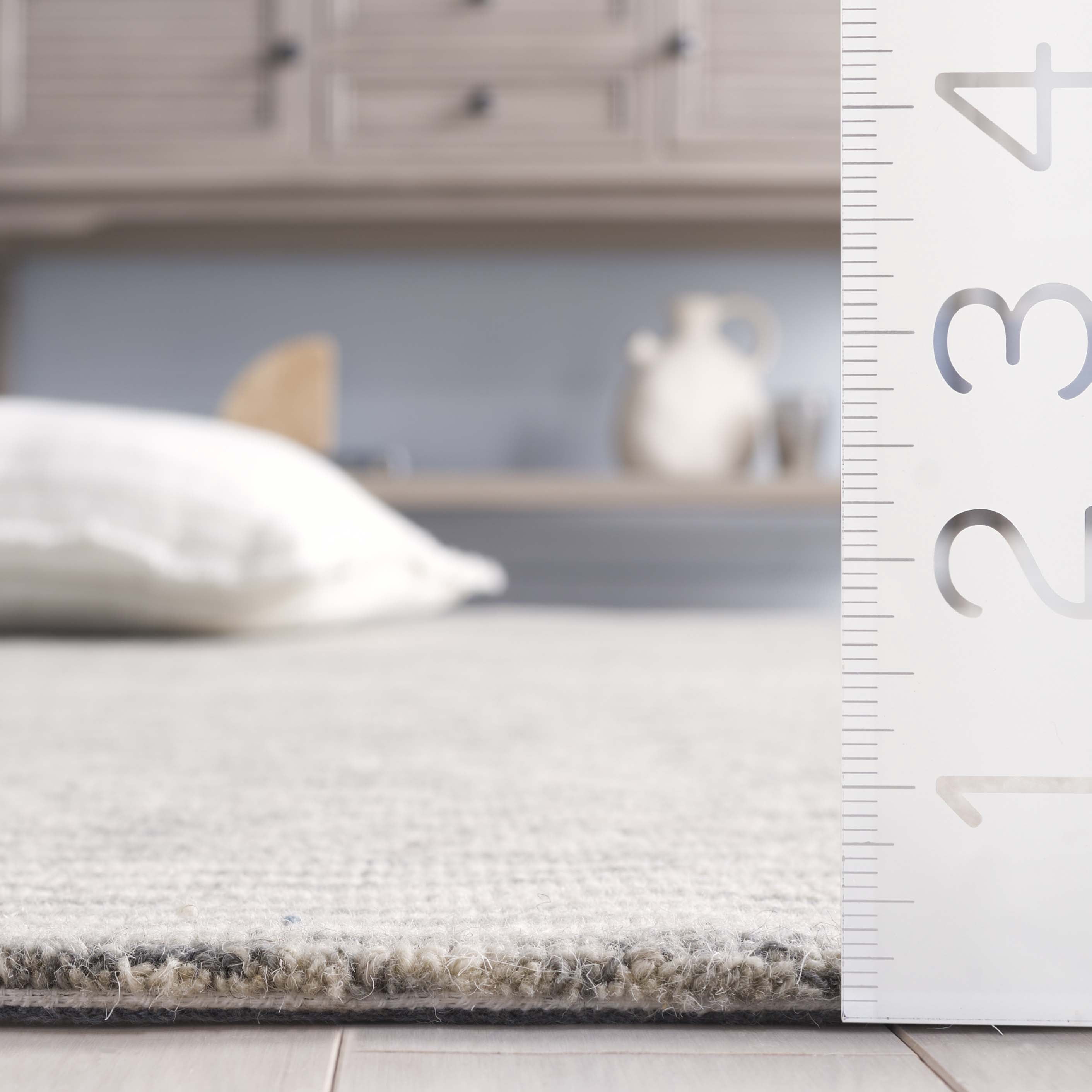 SAFAVIEH Abstract Payton Geometric Area Rug, Gray/Ivory, 8' x 10'