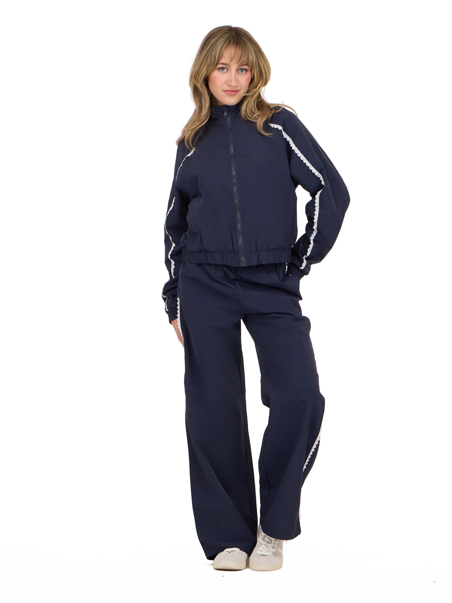 Forever 21 Women's Windbreaker with Zip Front and Contrast Piping Trim, Sizes XS-XL
