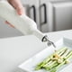 thumbnail image 5 of Botella dispensadora de aceite antigoteo de 17 oz  Organizador de cocina de cerámica con boquilla precisa for aceite, vinagre y jarabes  Apto for lavavajillas, ideal for chefs caseros, color blanco, 5 of 6