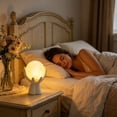 thumbnail image 4 of Lámpara de noche LED portátil para dormitorio: lámpara de mesilla LED suave para crear un ambiente hogareño, luz decorativa en forma de luna para estante o escritorio de la sala de estar., 4 of 6